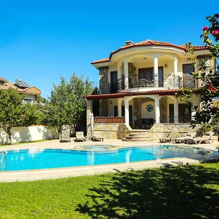 Serenity Ahmet - Retreat *