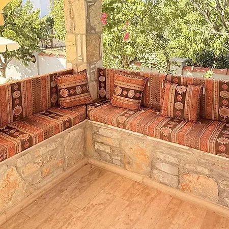 别墅 Hot Tub-fireplace-pets-sleeps 11-bbq-pool-parking *